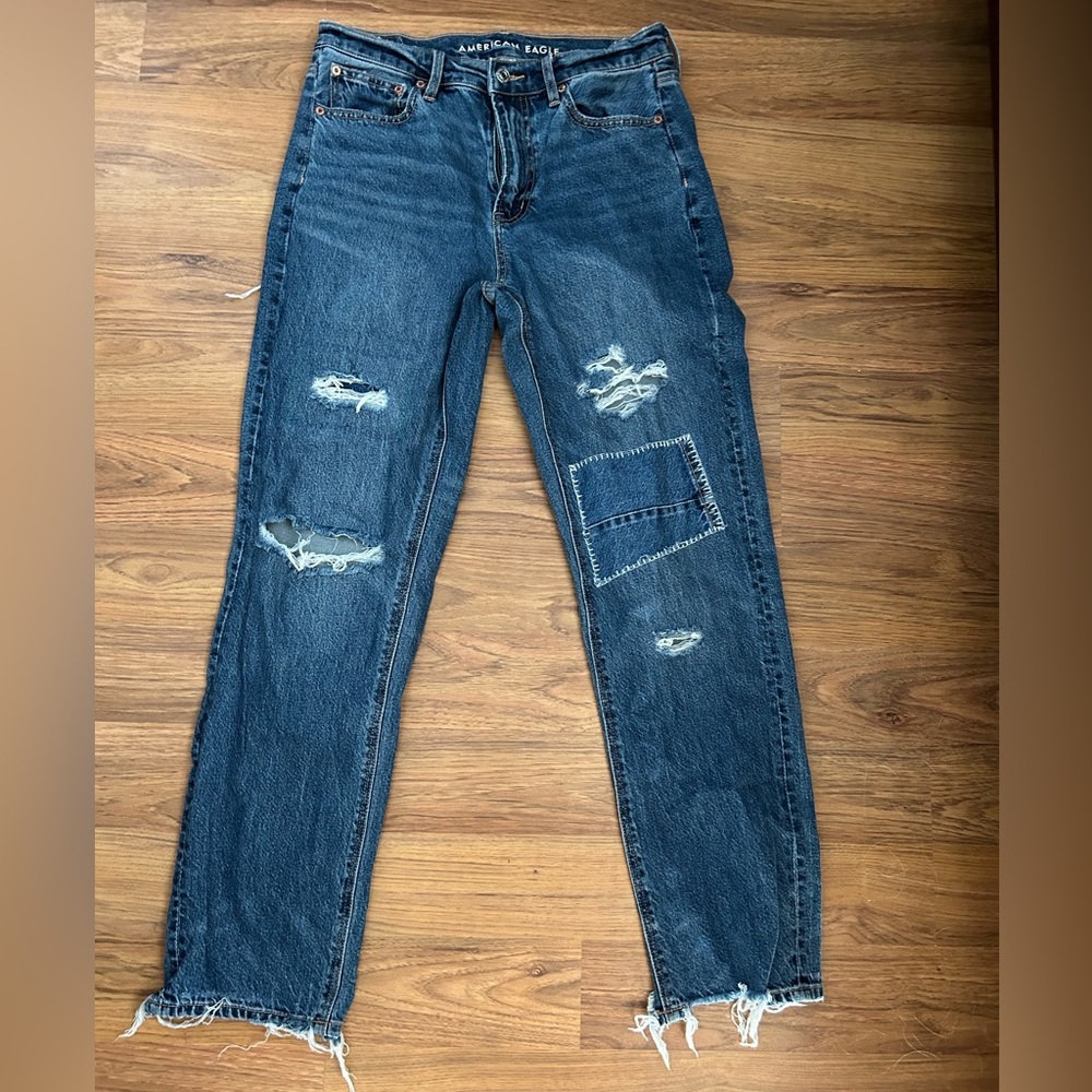 American Eagle Outfitters Distressed Blue Boyfriend Jeans